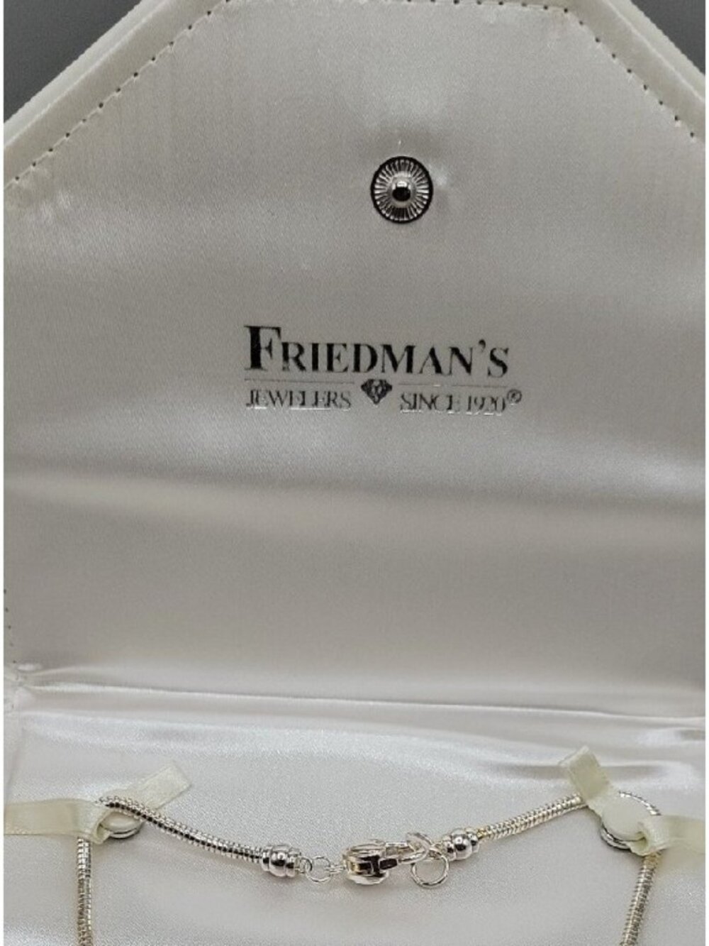 Friedmans Jewelers Breast Cancer Slide Necklace Silver Tone Charm Bead 18" Chain - Picture 2 of 15